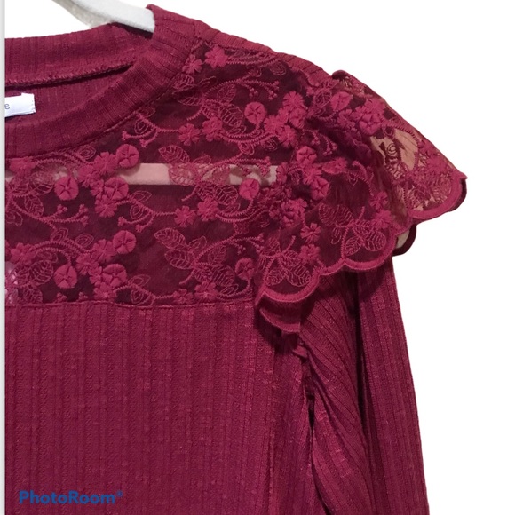 Plus Sz 4X Cranberry Lace Flutter Long Sleeves - Picture 8 of 8
